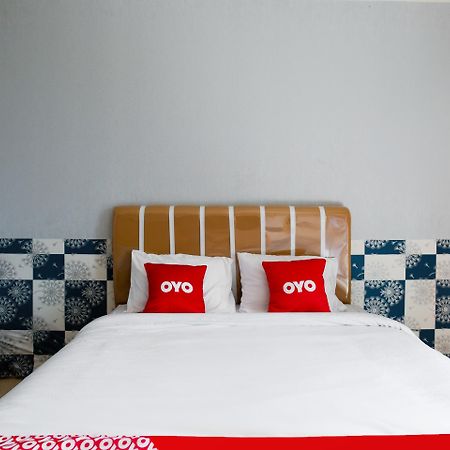Oyo 2582 Apartemen Serpong Green View Τάνγκερανγκ Εξωτερικό φωτογραφία
