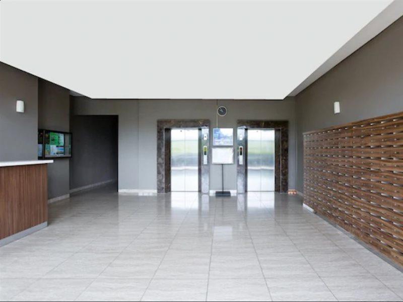 Oyo 2582 Apartemen Serpong Green View Τάνγκερανγκ Εξωτερικό φωτογραφία