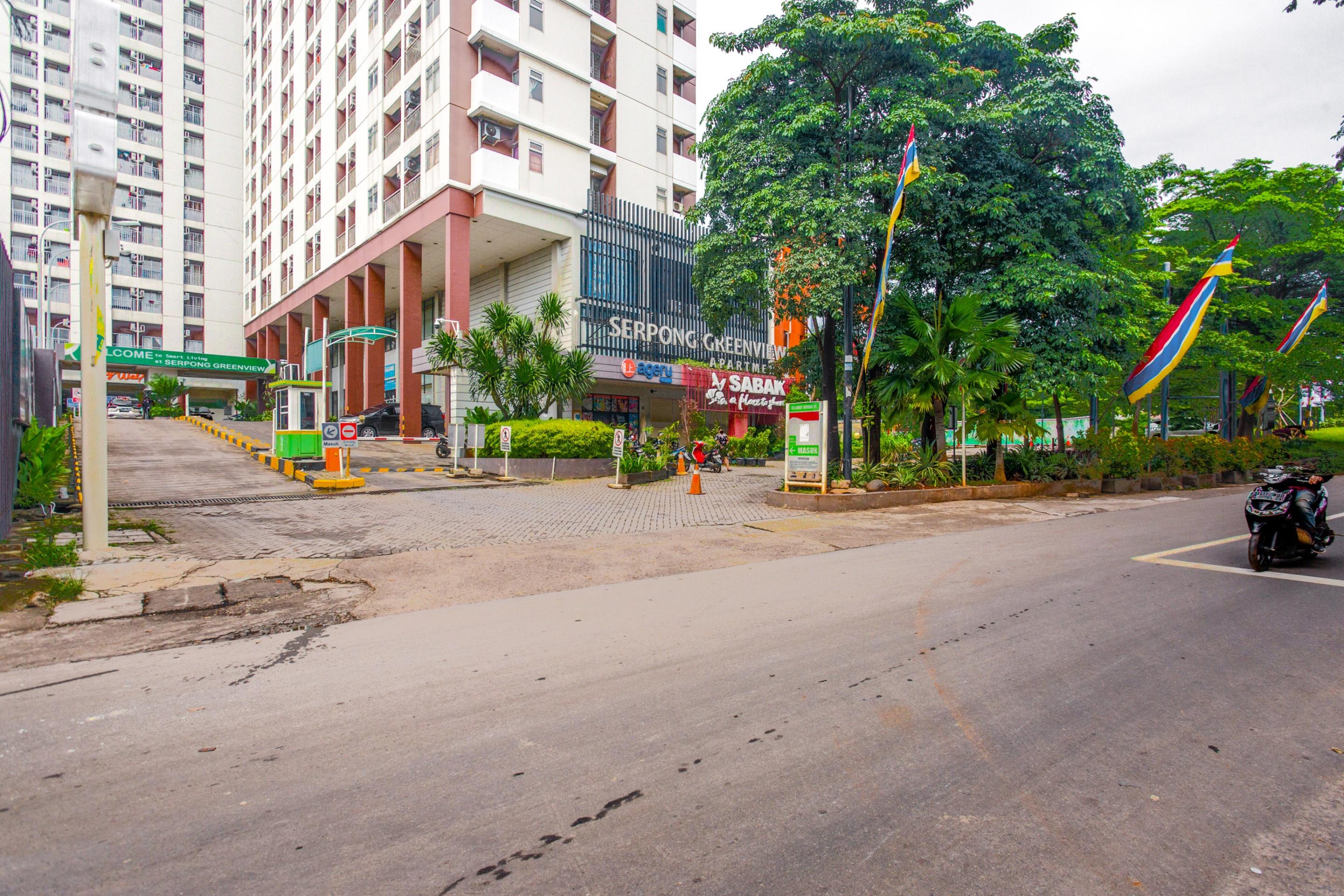 Oyo 2582 Apartemen Serpong Green View Τάνγκερανγκ Εξωτερικό φωτογραφία